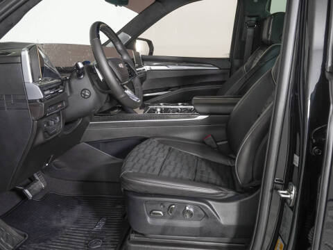 2025 Cadillac Escalade-V