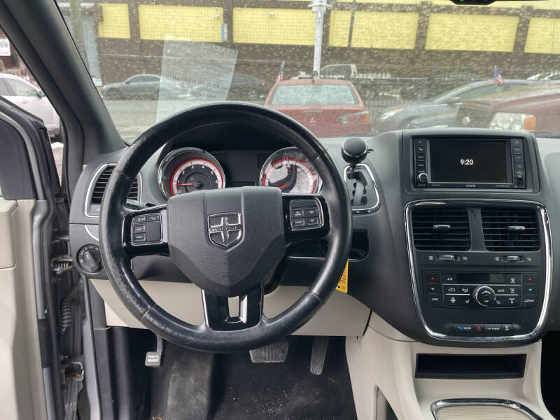 2016 Dodge Grand Caravan SXT