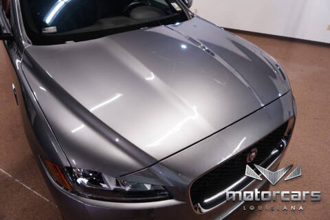 2018 Jaguar F-PACE 25t Premium