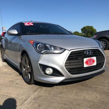 2014 Hyundai Veloster for sale at UNITED AUTO INC in South Sioux City NE