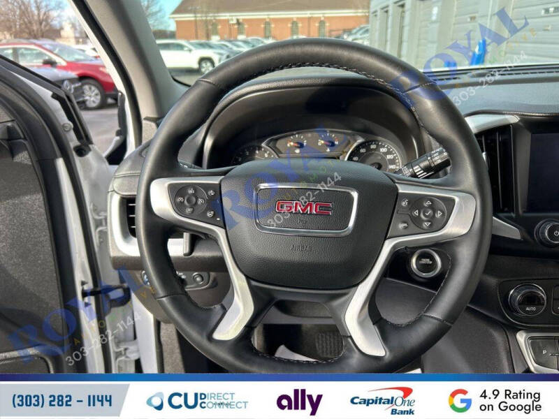 2024 GMC Terrain SLT