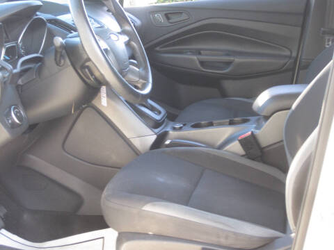 2016 Ford Escape S