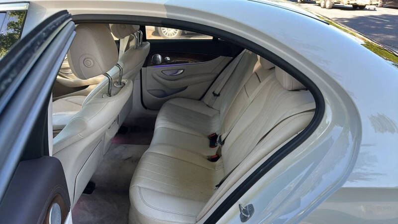 2017 Mercedes-Benz E-Class E 300 4MATIC