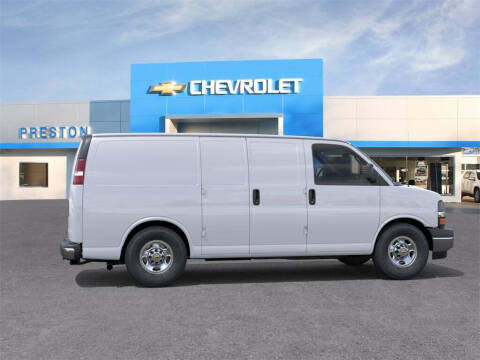 2025 Chevrolet Express 2500