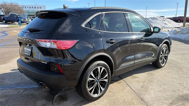 2022 Ford Escape SE