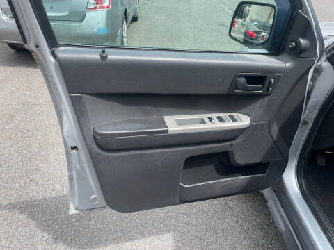 2010 Ford Escape XLT