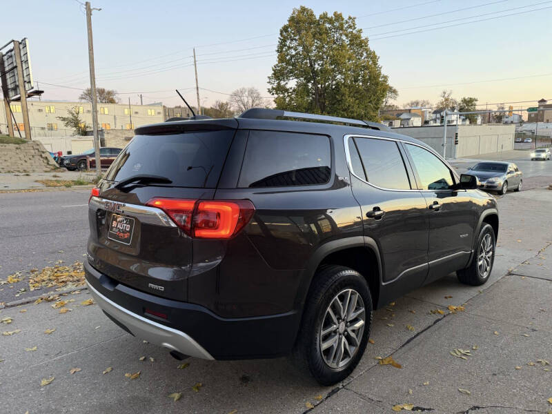 2017 GMC Acadia SLE-2