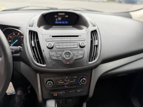2017 Ford Escape S