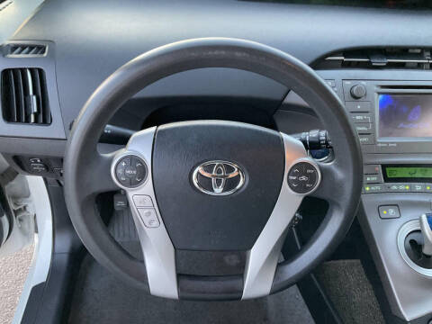 2015 Toyota Prius Three