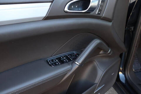 2015 Porsche Cayenne Turbo