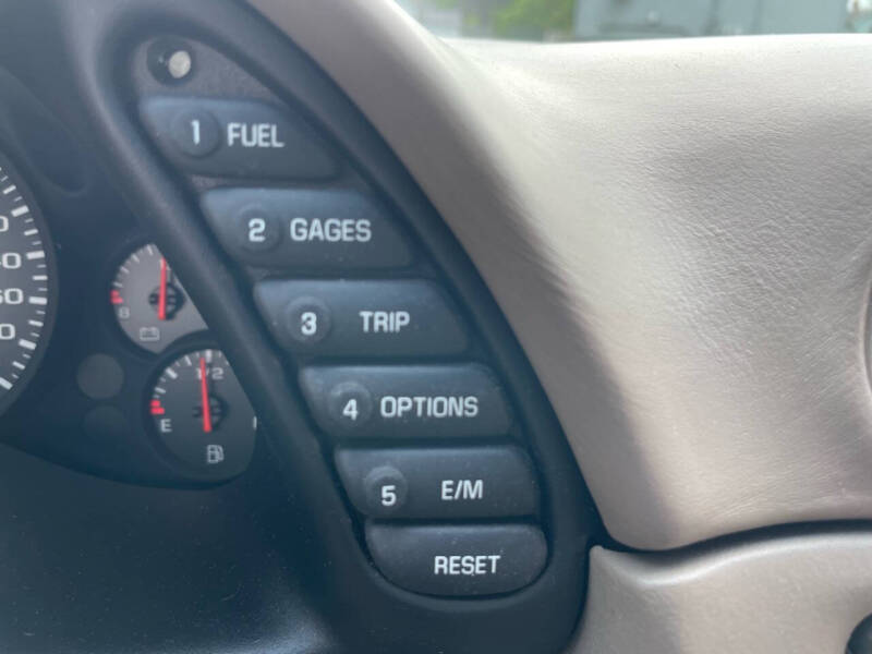 2004 Chevrolet Corvette