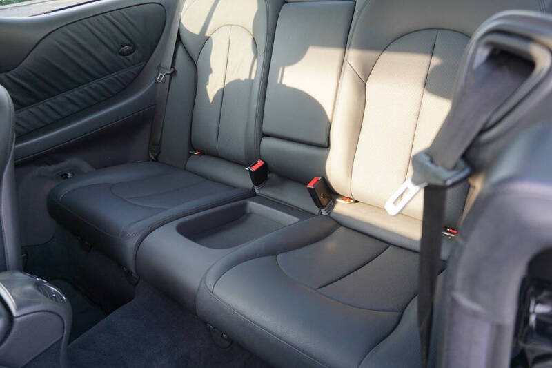 2005 Mercedes-Benz CLK CLK 320