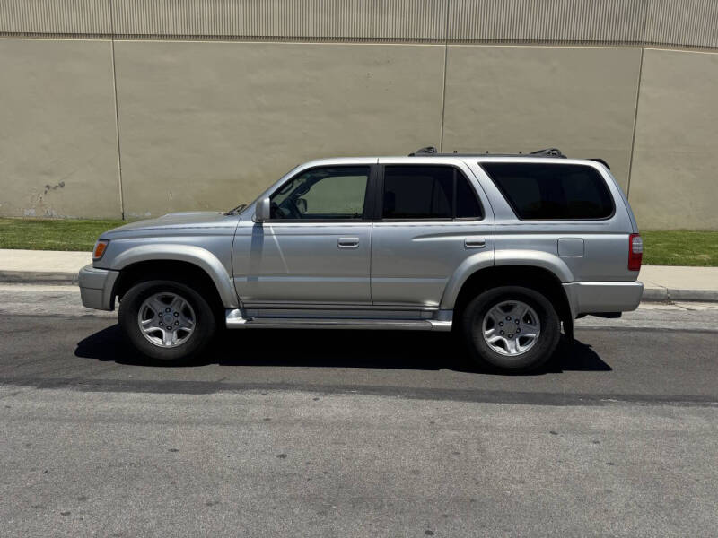 2000 Toyota 4Runner SR5