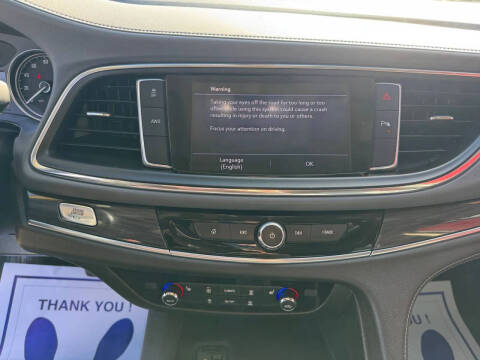 2020 Buick Enclave Essence