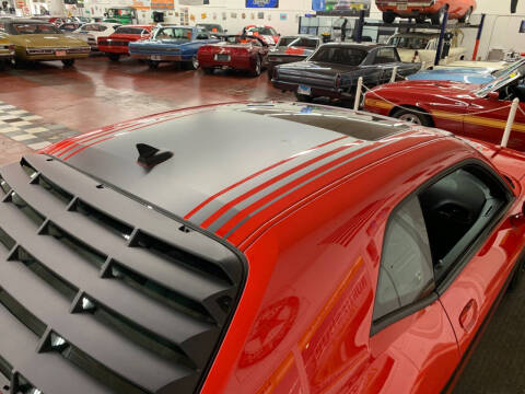 2018 Dodge Challenger 392 HEMI Scat Pack Shaker