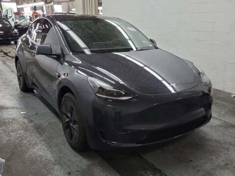 2024 Tesla Model Y Long Range