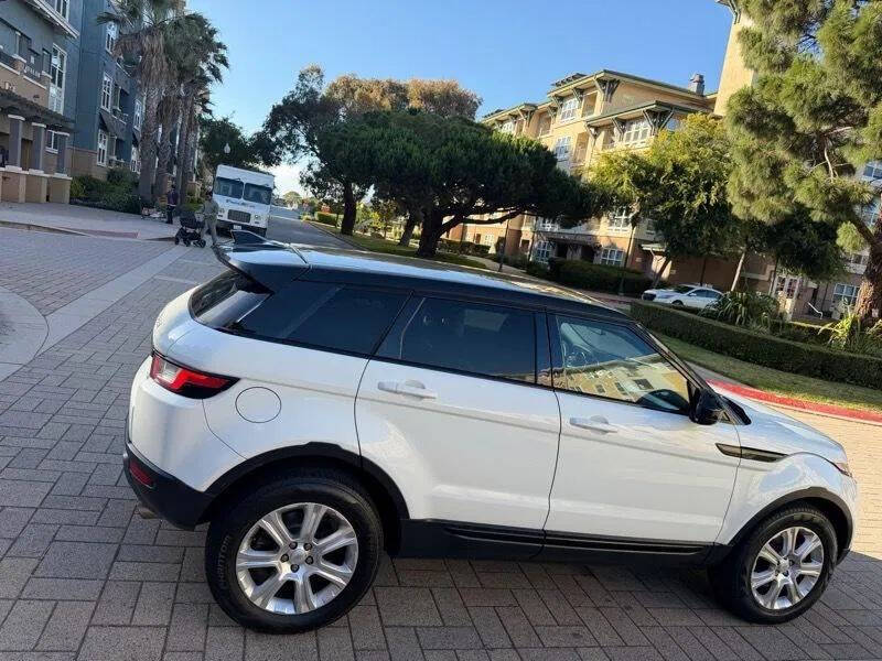 2017 Land Rover Range Rover Evoque SE Premium