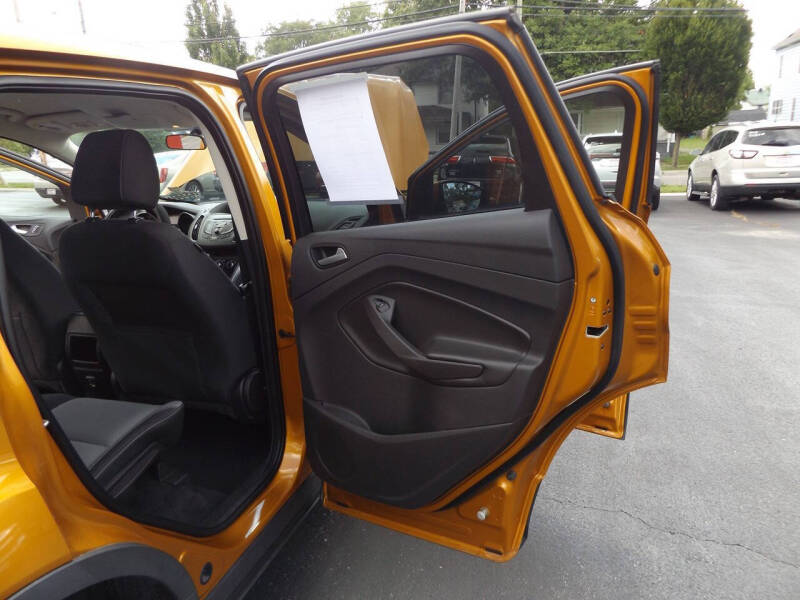 2016 Ford Escape SE