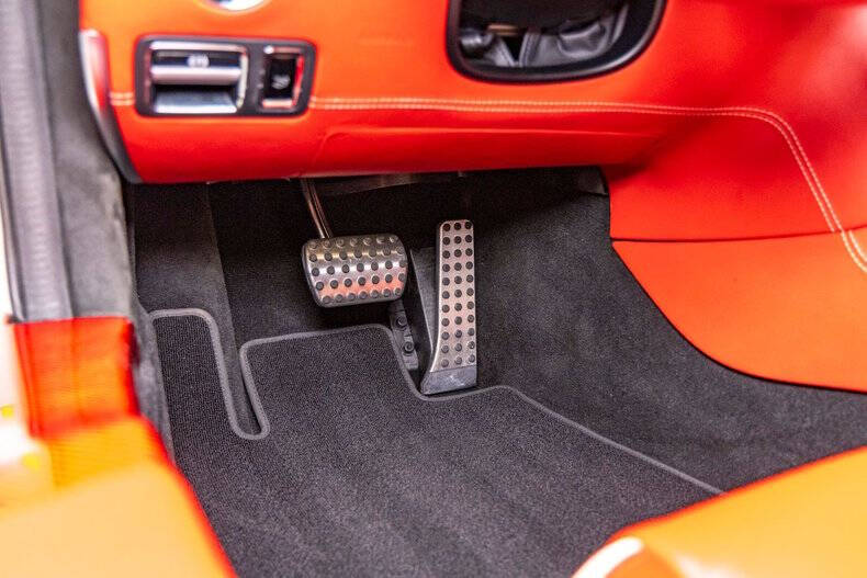 2011 Mercedes-Benz SLS AMG