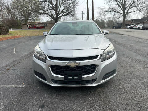 2015 Chevrolet Malibu for sale at Dealmakers Auto Sales in Lithia Springs GA