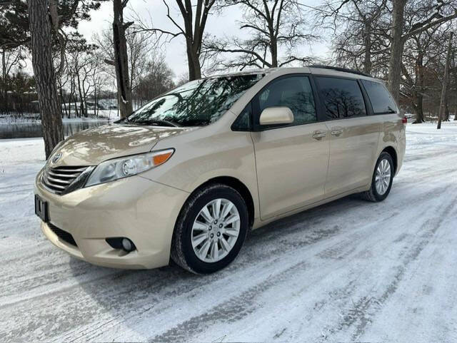 2013 Toyota Sienna for sale at Class Auto Trade Inc. in Paterson NJ