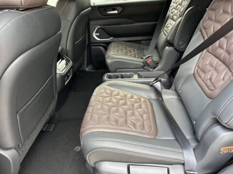 2025 Nissan Armada Platinum