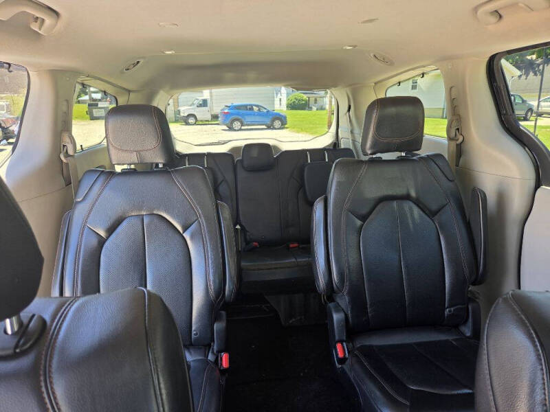 2019 Chrysler Pacifica Touring L