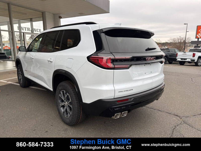 2026 GMC Acadia AT4