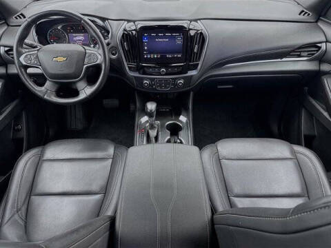 2022 Chevrolet Traverse LT Leather