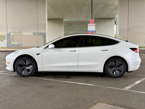 2019 Tesla Model 3 Standard Range Plus