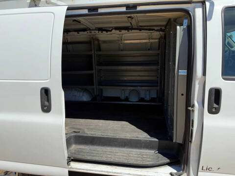 2020 Chevrolet Express 2500
