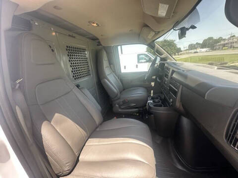 2024 Chevrolet Express 2500