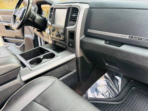 2014 RAM 1500 Laramie Limited