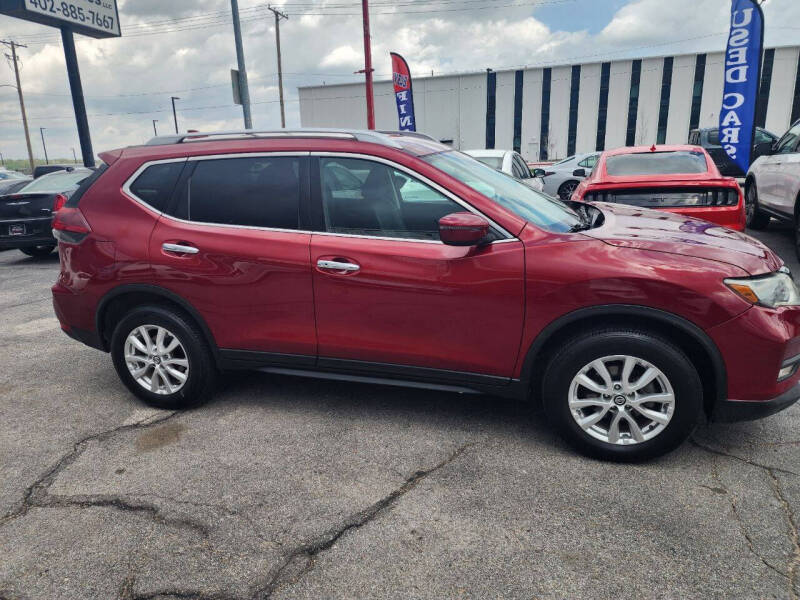 2018 Nissan Rogue SV