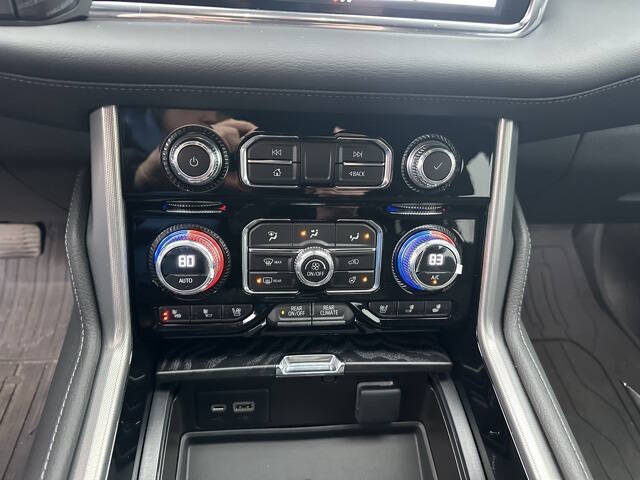 2023 GMC Yukon XL Denali