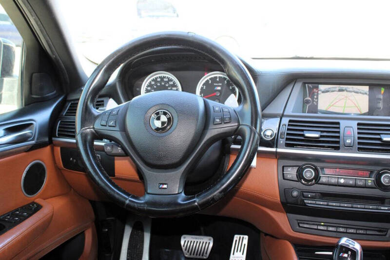 2013 BMW X6 M