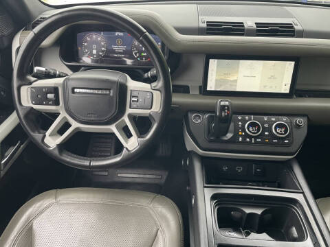 2020 Land Rover Defender 110 SE