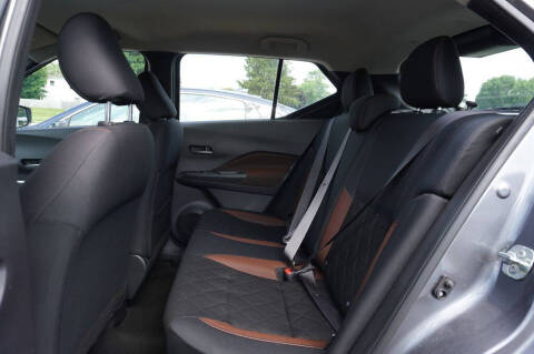 2020 Nissan Kicks SR