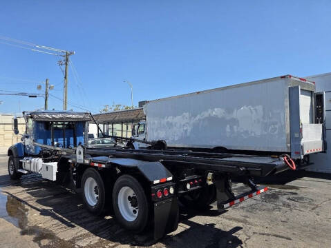 2019 Mack Granite 84FR