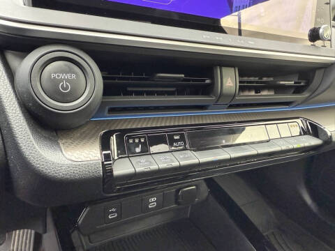 2024 Toyota Prius XLE