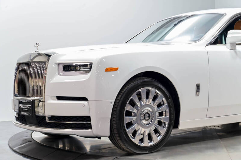 2022 Rolls-Royce Phantom