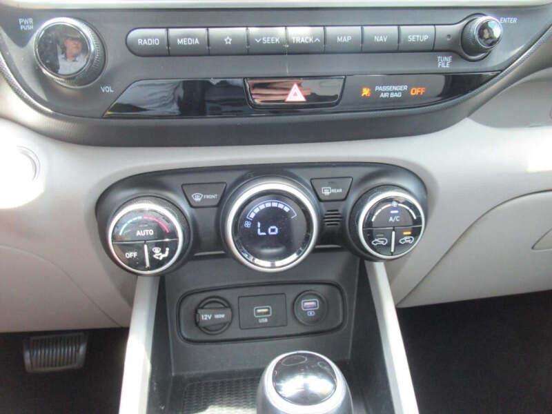 2020 Hyundai Venue SEL