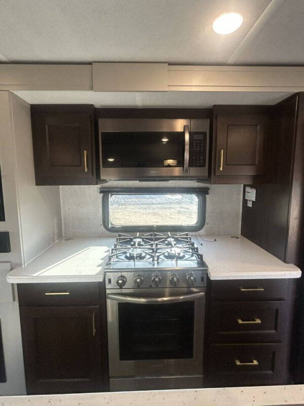 2021 Forest River River Ranch CMF390RL