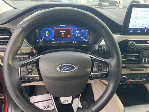 2021 Ford Escape Hybrid SEL