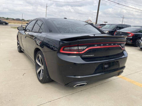 2017 Dodge Charger SE