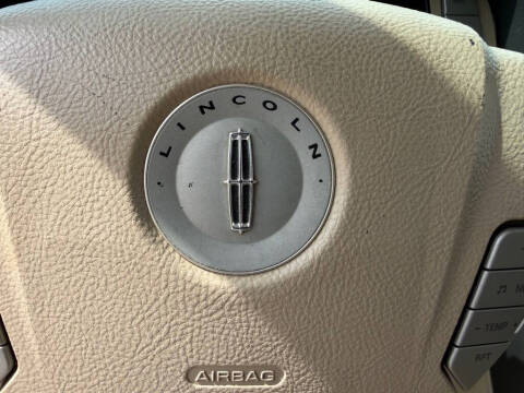 2006 Lincoln Navigator Luxury