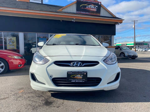 2012 Hyundai Accent GS