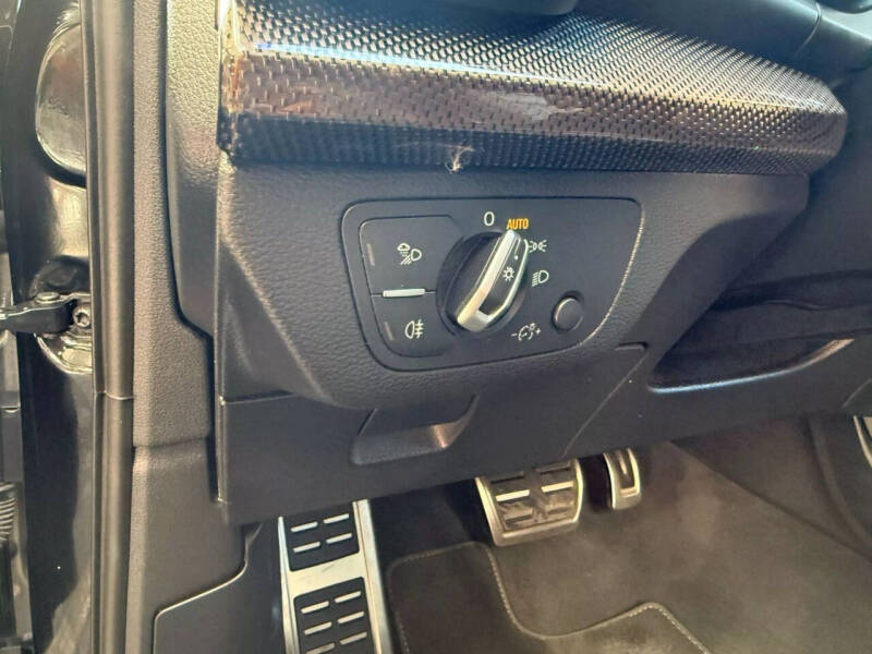 2018 Audi SQ5 3.0T quattro Premium Plus