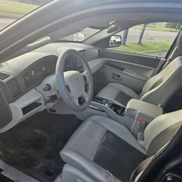 2005 Jeep Grand Cherokee for sale at THE PATRIOT AUTO GROUP LLC in Elkhart IN