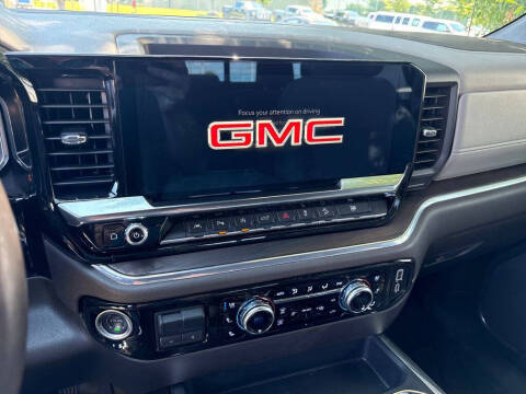 2024 GMC Sierra 1500